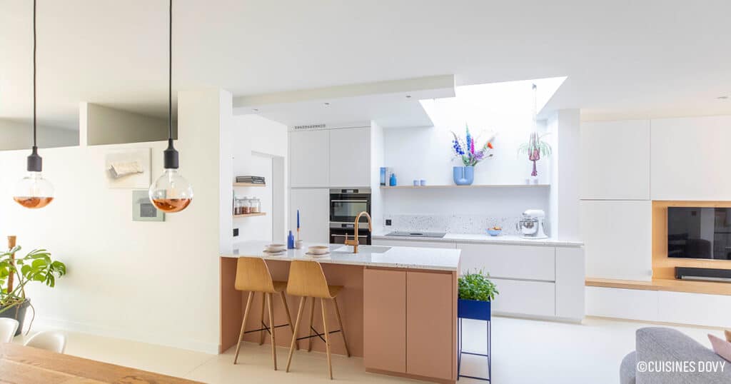 Voici comment créer une cuisine accueillante dans votre espace de vie