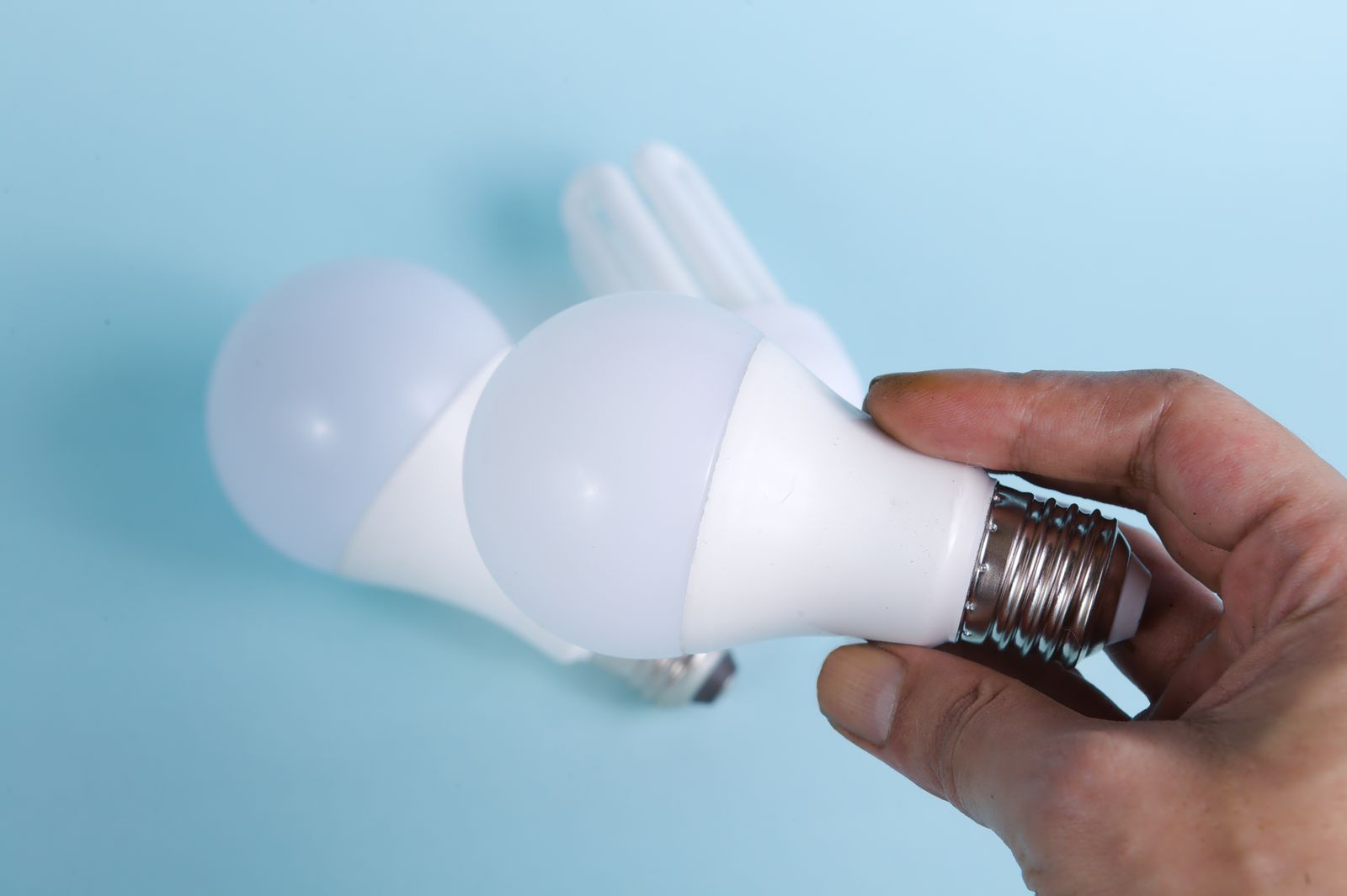 %titre de l'article% Ampoule LED : bien choisir son éclairage (lumens, température de couleur, IRC)