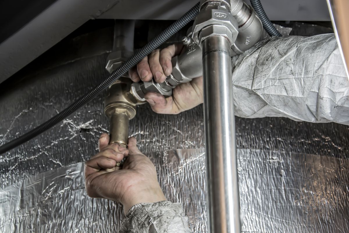 %titre de l'article% Installation intérieure d'eau potable en cours de raccordement, objet du contrôle CertIBEau