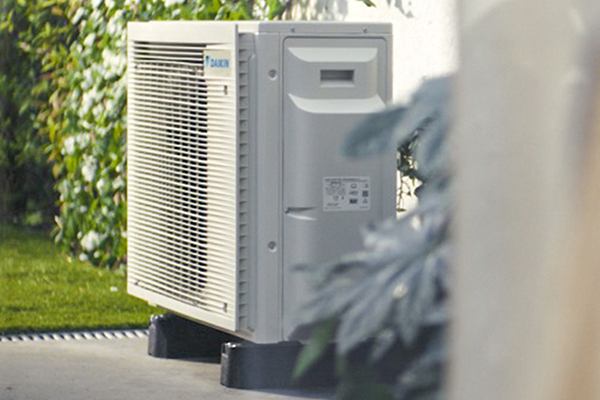 Daikin lance la X Series : une seule pompe à chaleur pour la technologie air-air et air-eau